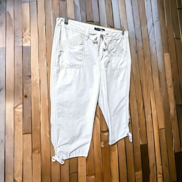 FRENCH CUFF Women's white Tie-โUpโCapris - Picture 4 of 13